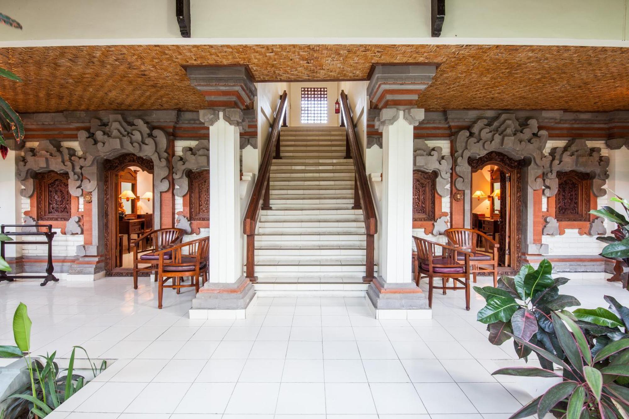 Front Danau Tamblingan St Bali Tempat Tidur & Sarapan